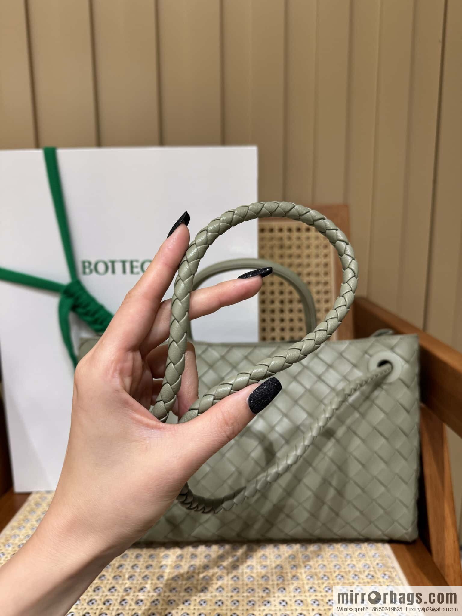 BV small horizontal Andiamond handbag 766010 travertine green