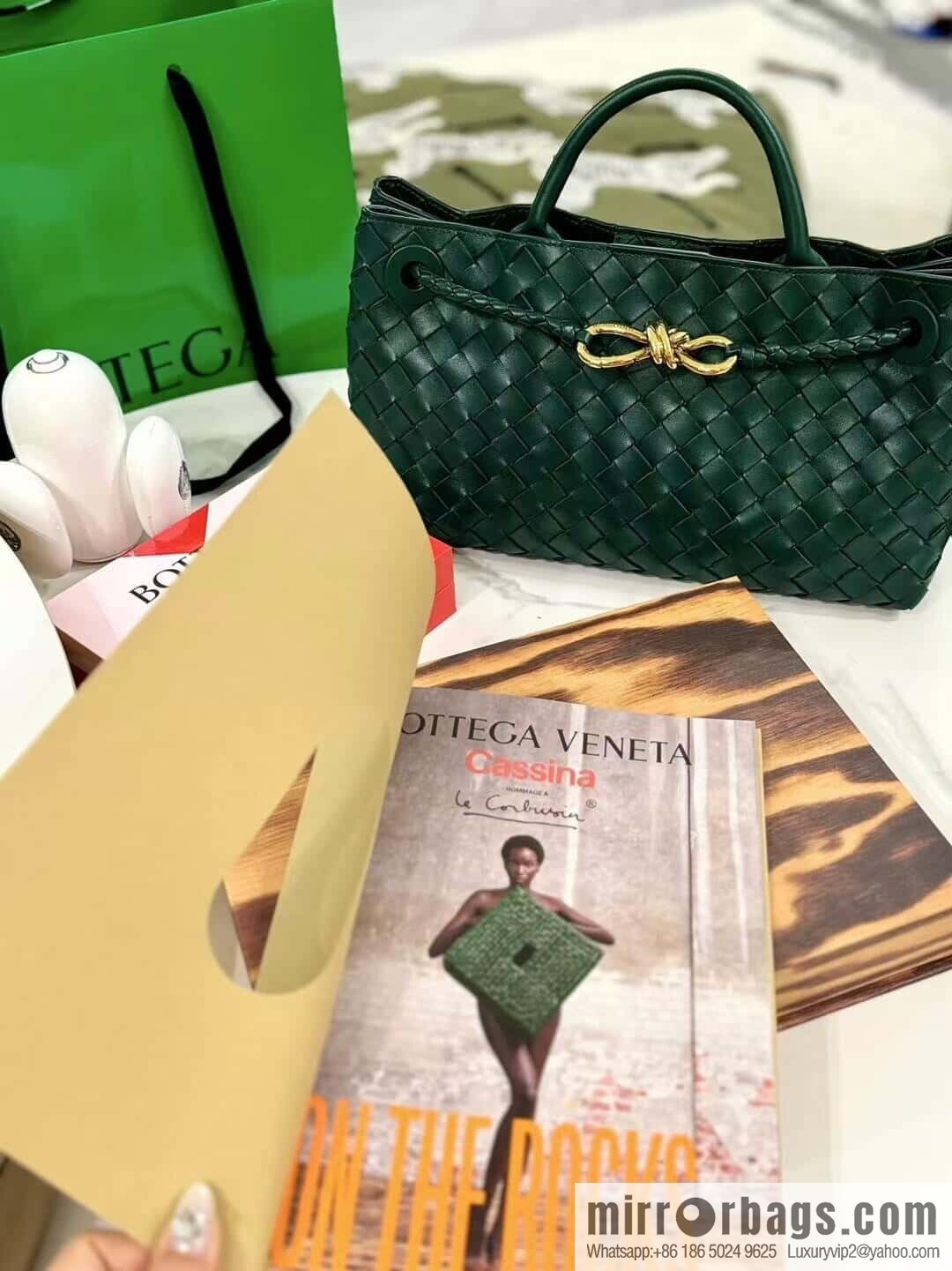 BV small horizontal Andiamond handbag 766010 emerald