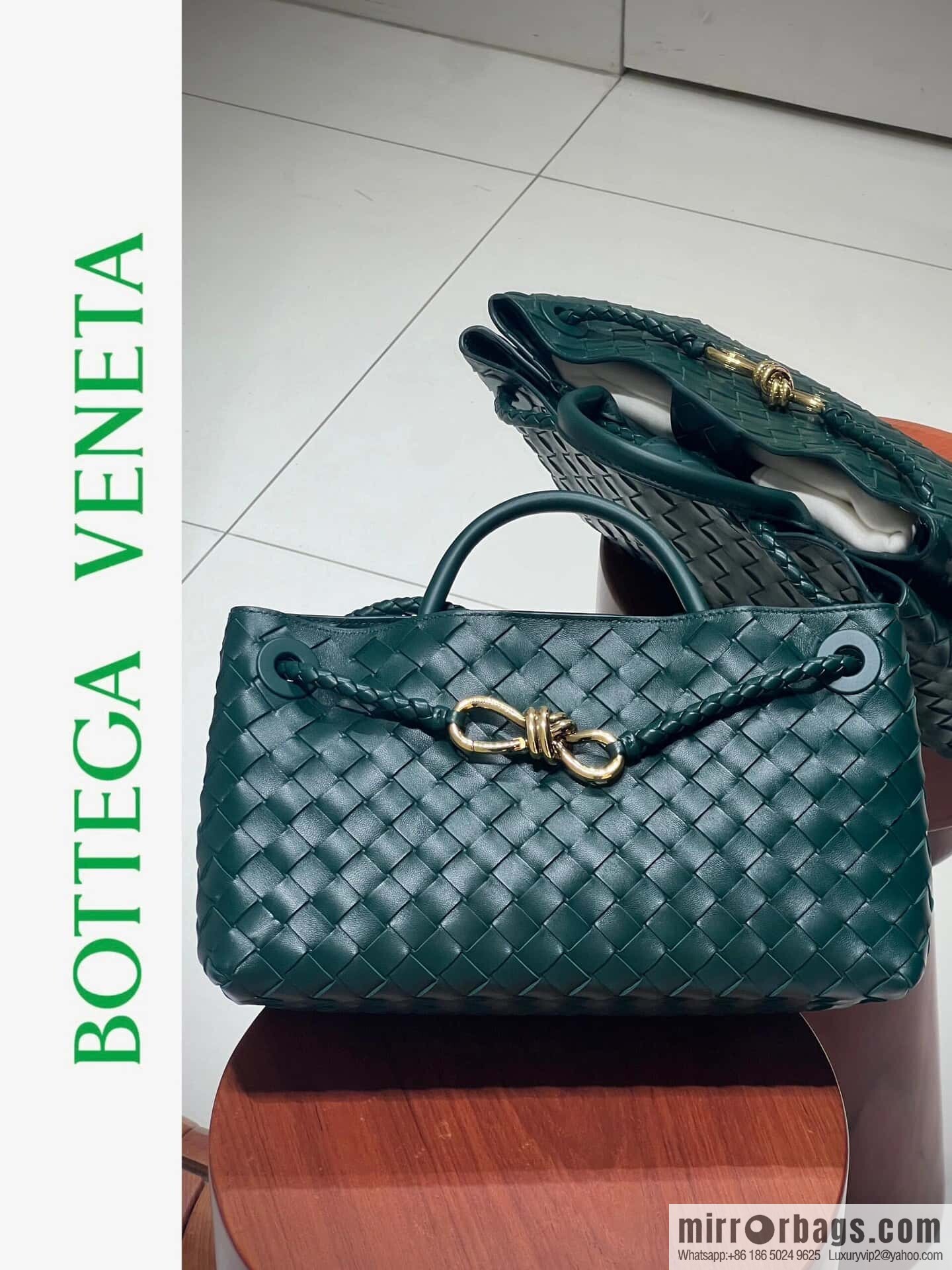 BV small horizontal Andiamond handbag 766010 emerald