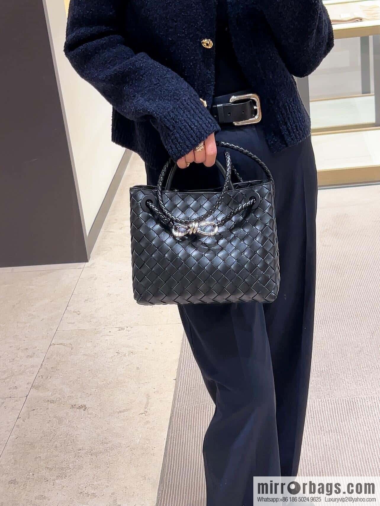 BV ๐ small Andiamo handbag 766014 black with silver buckle๐