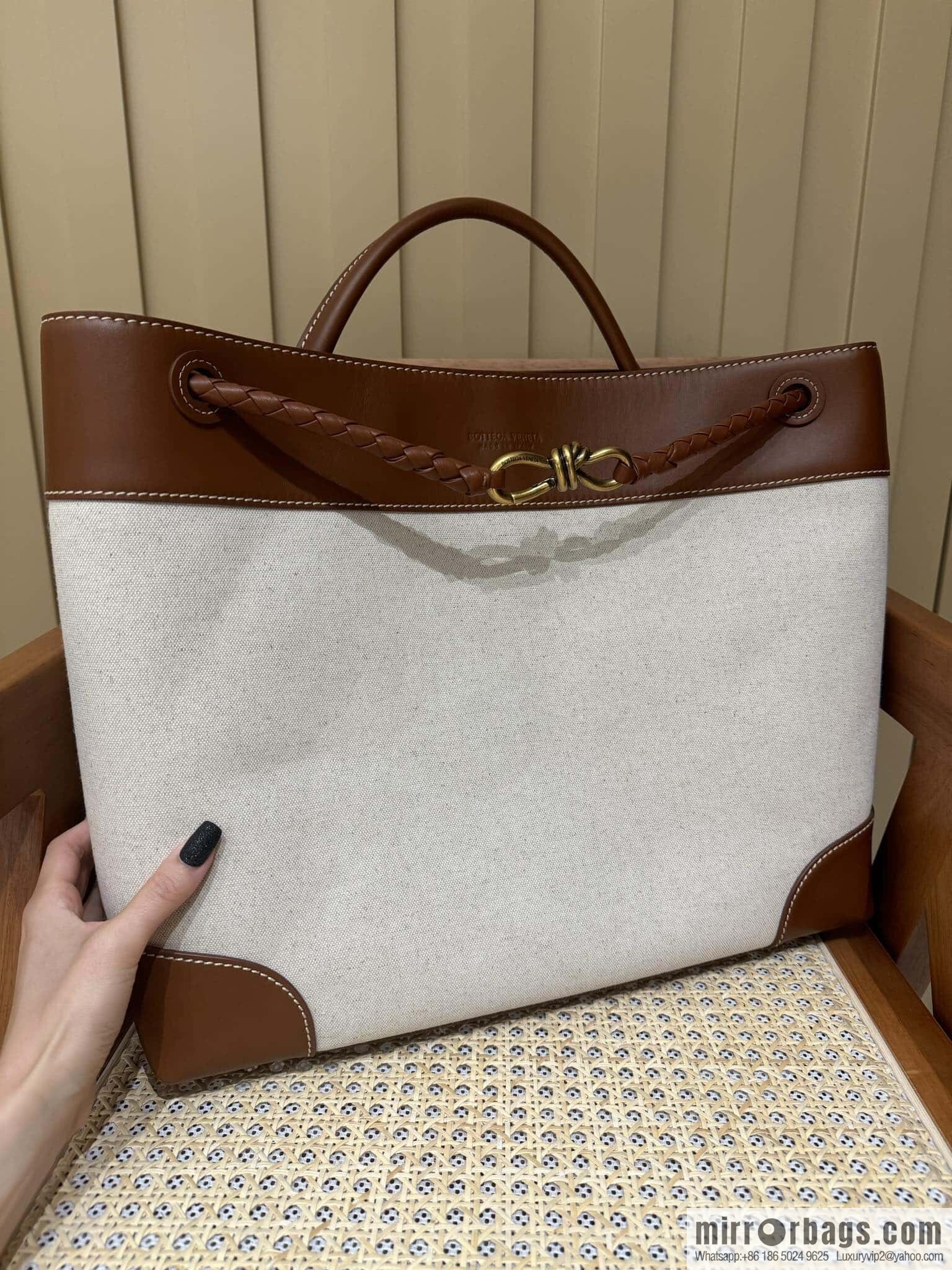 BV Large Andiamond Handbag 786194 Caramel Patchwork