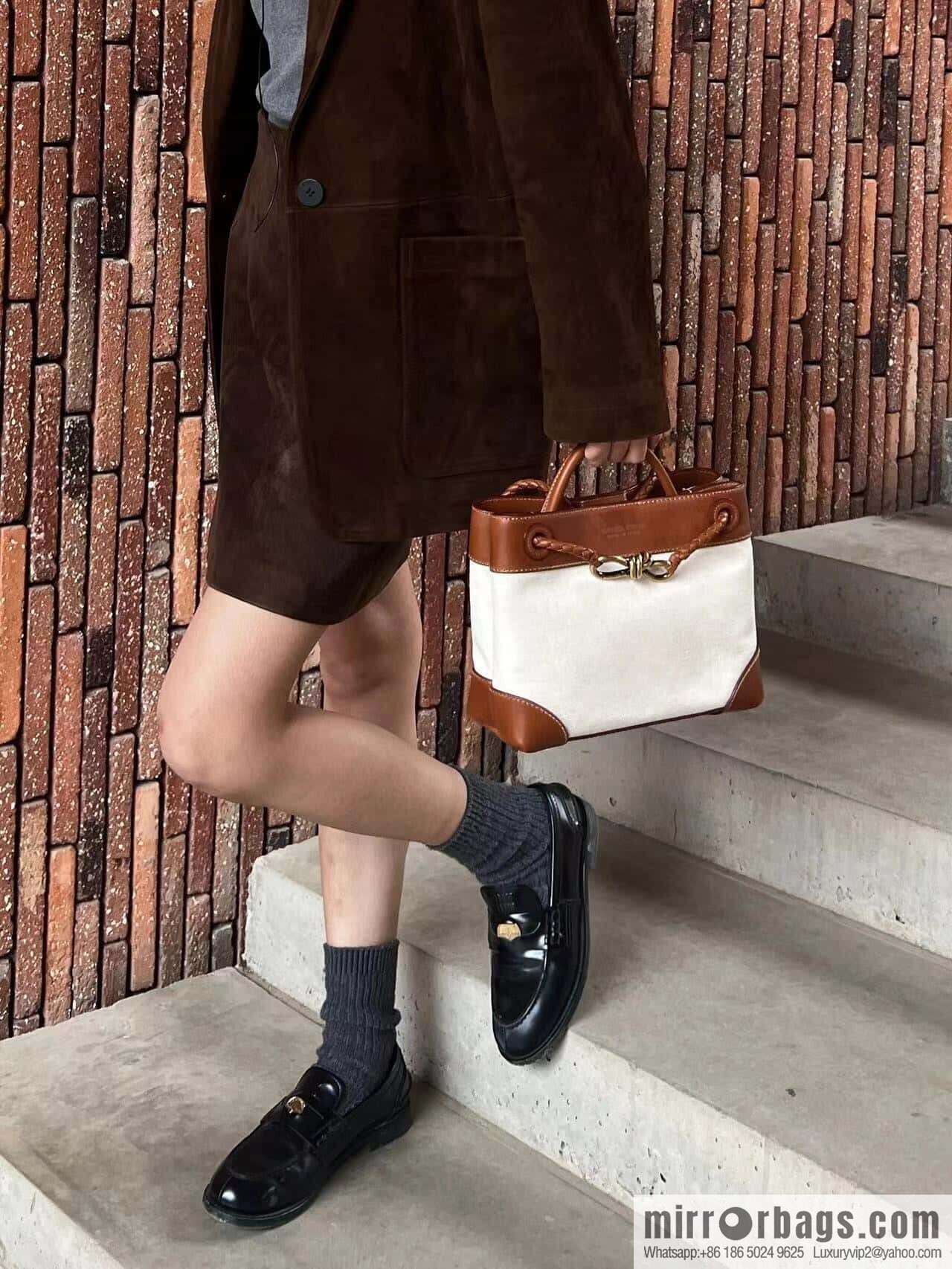 BV Small Andiamond Handbag 766014 Caramel Patchwork