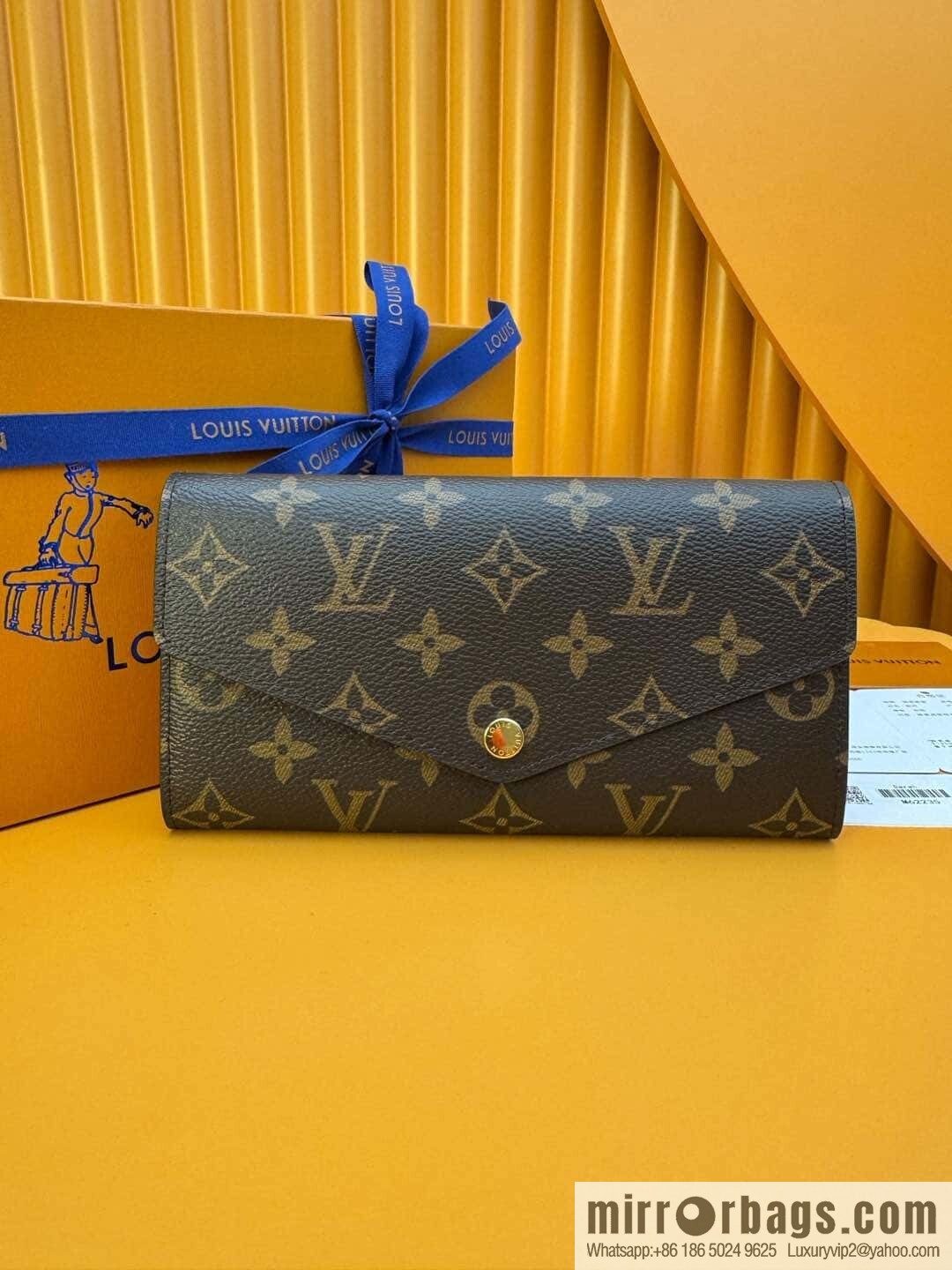 LV M62235 Sarah Wallet [Official Full Chip Version]