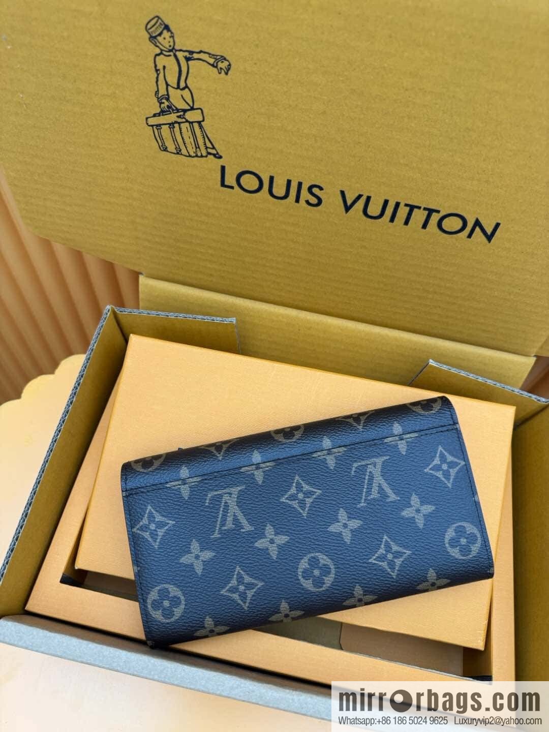 LV M62235 Sarah Wallet [Official Full Chip Version]