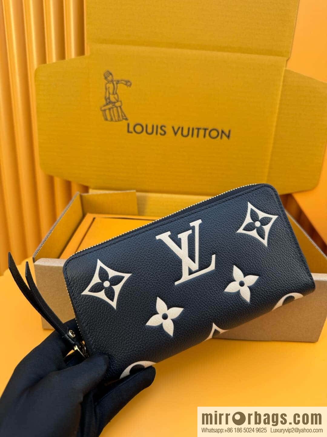 LV M80481 Zippy Wallet [Official Full Chip Version]