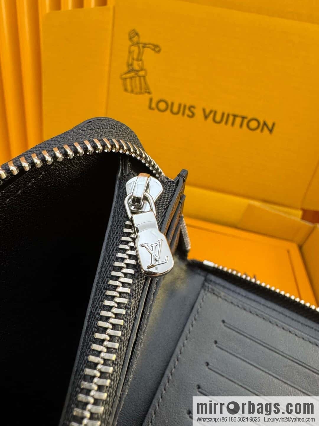 LV N63548 Vertical Wallet [Official Full Chip Version]