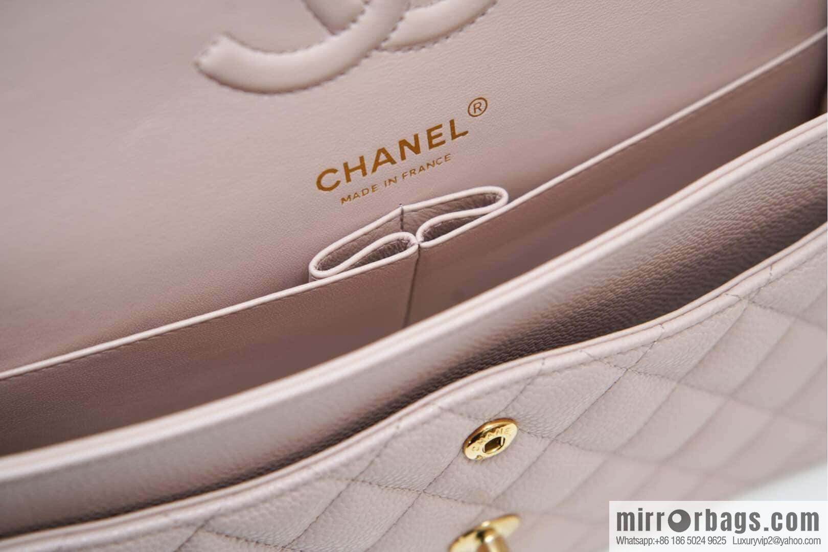 CHANEL 𝐂𝐥𝐚𝐬𝐬𝐢𝐜 𝐅𝐥𝐚𝐩 Medium Classic Cover Bag, Sakura Powder 🌸 A01112