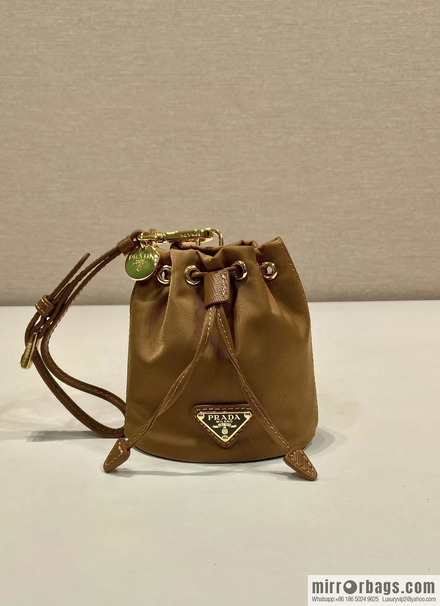 PRADA 🎉 mini bucket bag 🎉 1TT202 new color🎉🎉
