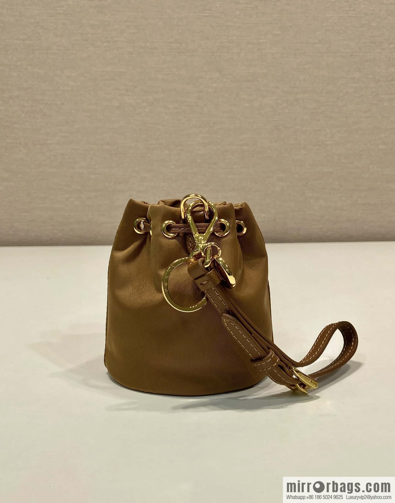 PRADA 🎉 mini bucket bag 🎉 1TT202 new color🎉🎉
