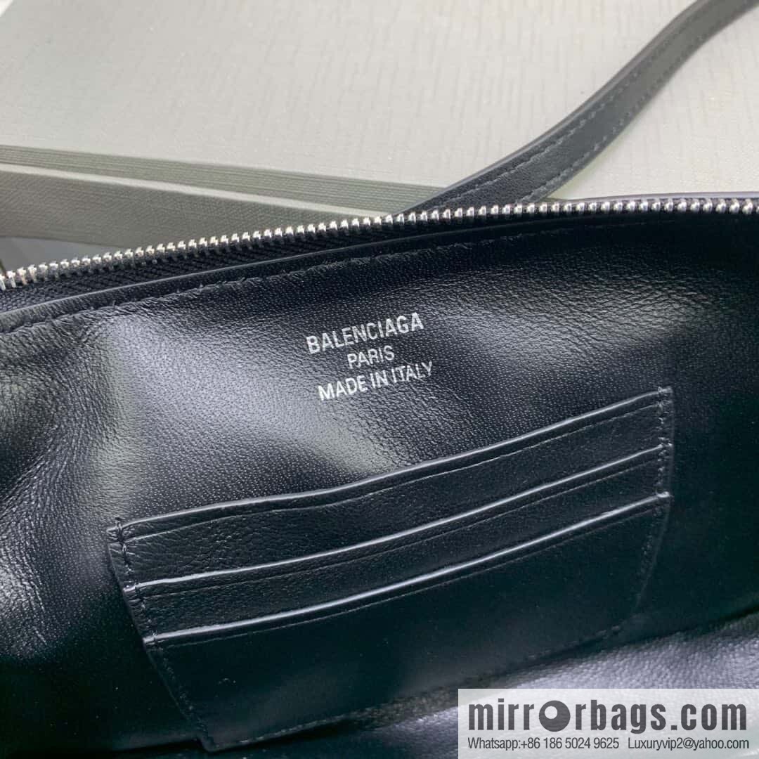 𝐁𝐚𝐥𝐞𝐧𝐜𝐢𝐚𝐠𝐚 𝐑𝐨𝐝𝐞𝐨 🖤🖤 814112 Black Silver Buckle