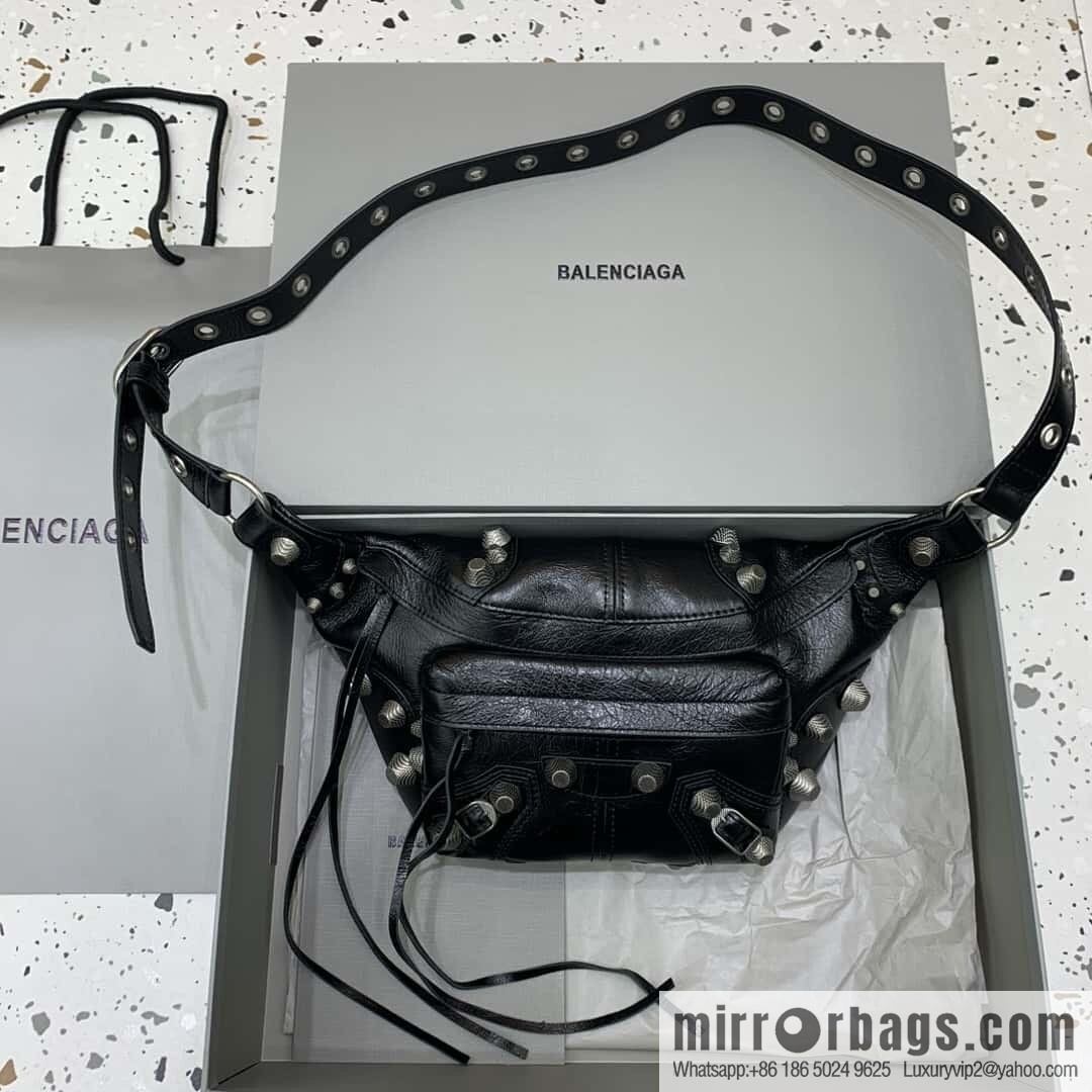 𝐁𝐚𝐥𝐞𝐧𝐜𝐢𝐚𝐠 𝐜𝐚𝐠𝐨𝐥𝐞｜ breast bag [oil wax black] 742014