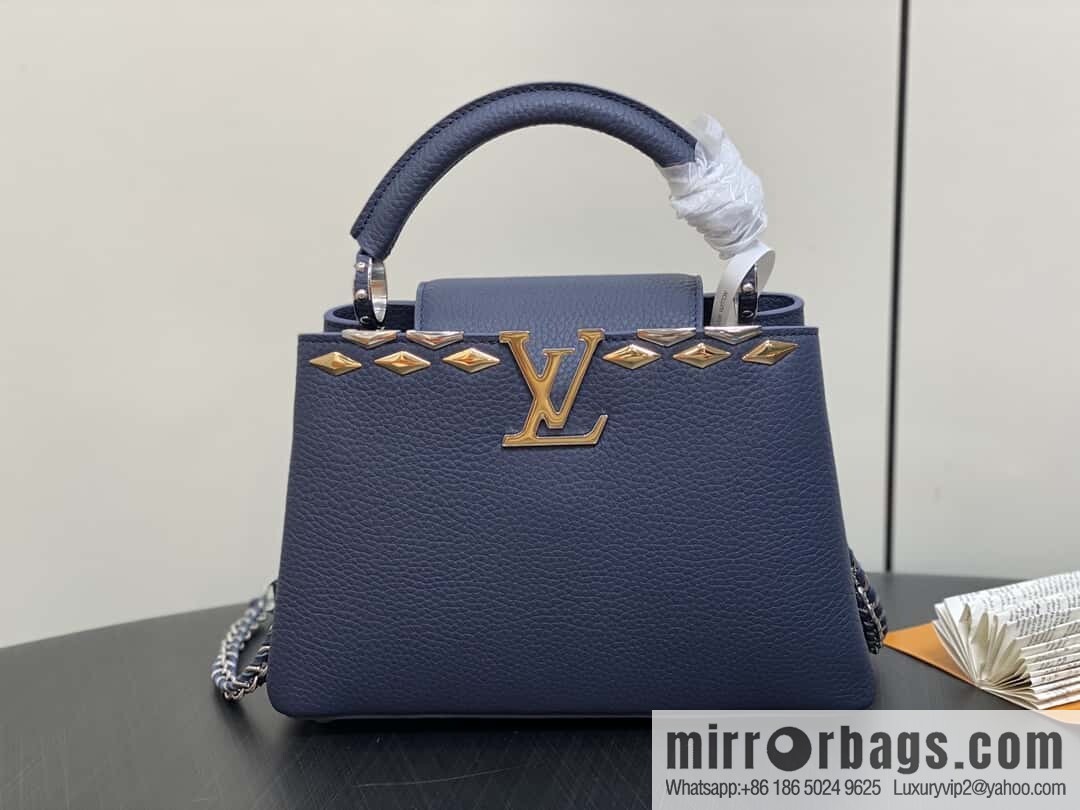 [Boutique‑grade] M12751 dark blue full leather rhombus model, full leather cap that English series, this Capucines small handbag