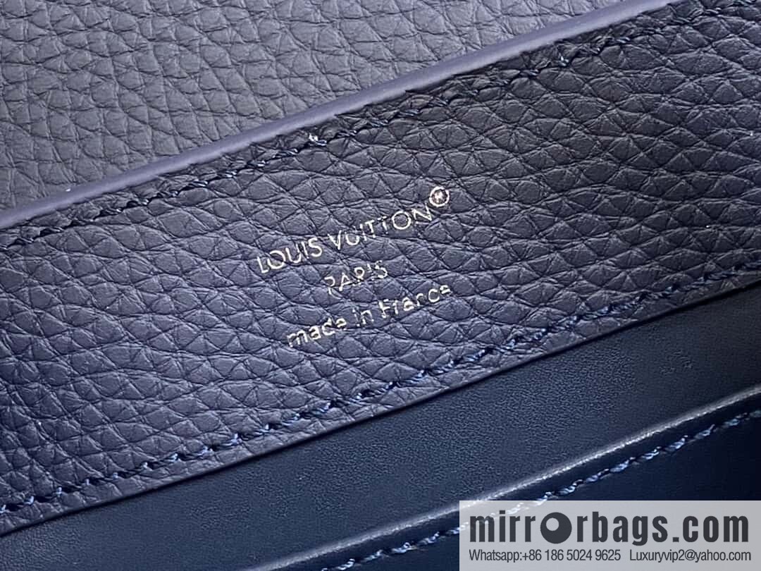 [Boutique‑grade] M12751 dark blue full leather rhombus model, full leather cap that English series, this Capucines mini handbag