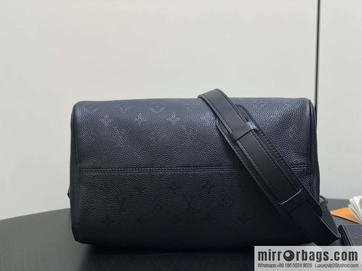 [Boutique‑grade] M21108 black full leather, pillow bag speedy series SPEEDY P9 BANDOULIZRE30 handbag
