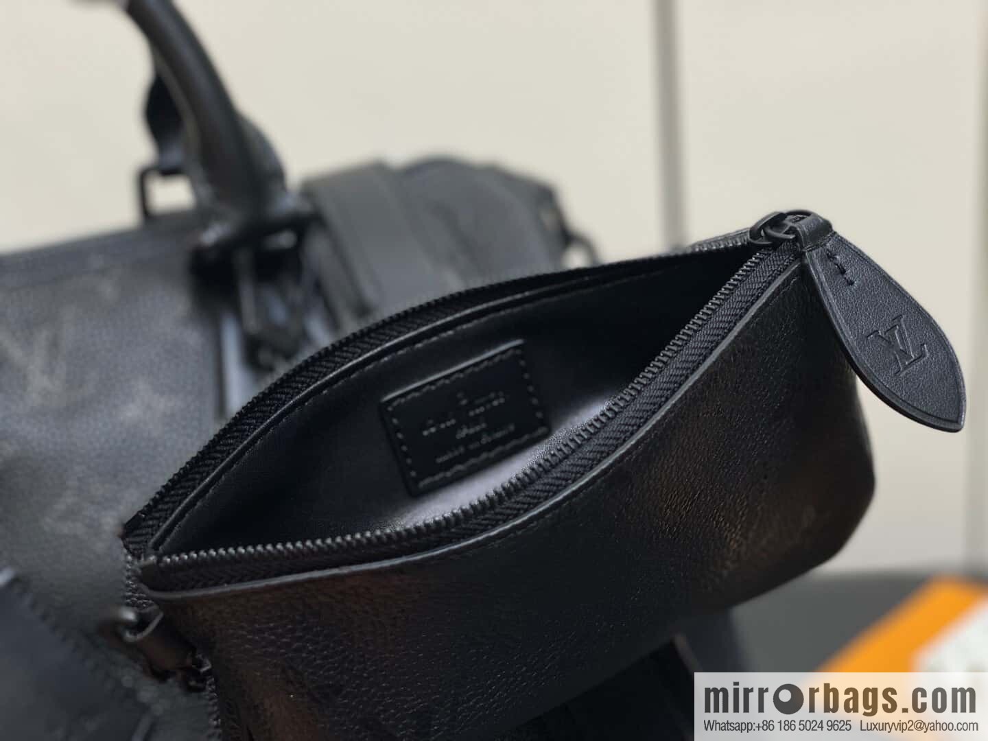 [Boutique‑grade] M21108 black full leather, pillow bag speedy series SPEEDY P9 BANDOULIZRE30 handbag