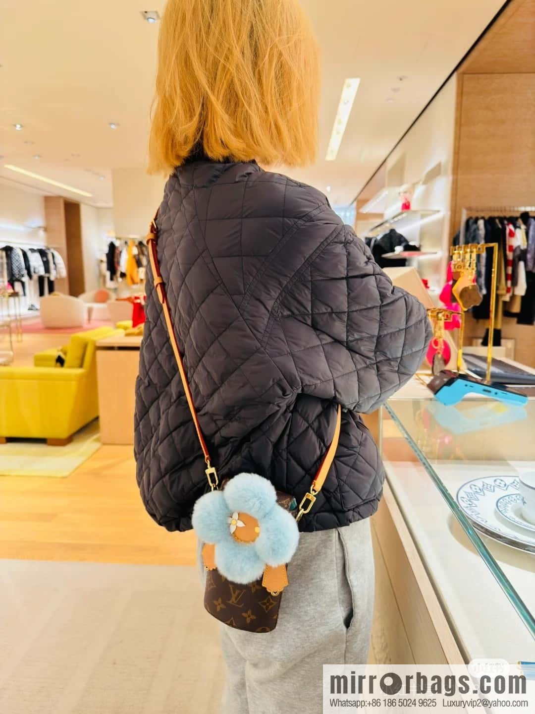 M12269 presbyopia/blue, sunflower mobile phone bag series VIVIENNE mobile phone bag, presbyopia/blue (sunflower) Vivienne mobile phone bag