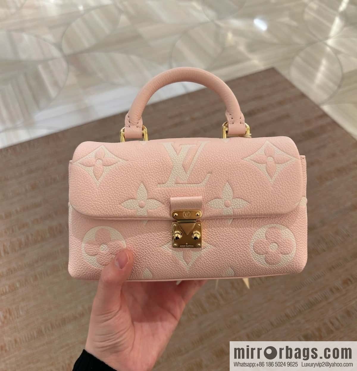 [Boutique‑grade] M12144 milkshake powder, full leather chain bag series M13796 This Nano Madeleine handbag