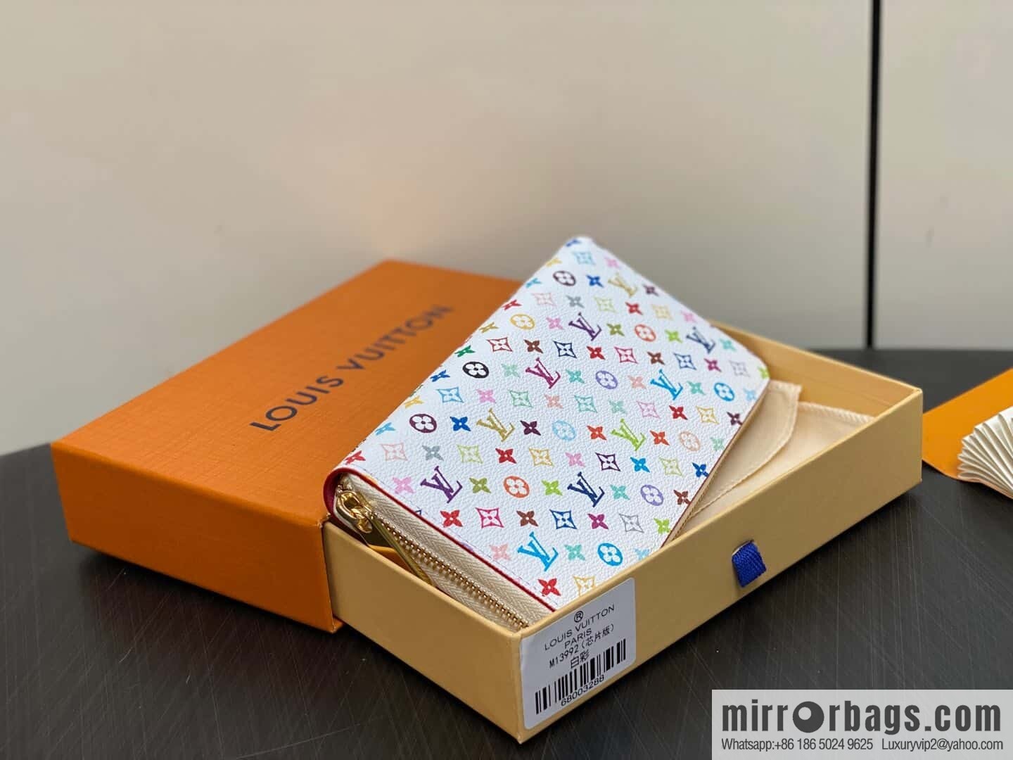 [Premium‑quality] M13992 white color, single zipper wallet series Zippy zipper wallet