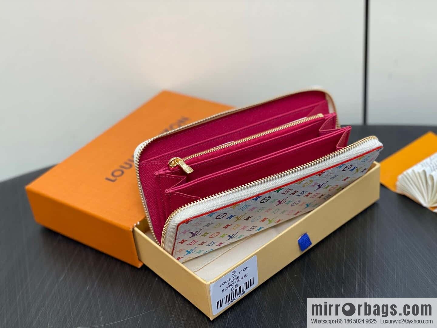 [Premium‑quality] M13992 white color, single zipper wallet series Zippy zipper wallet
