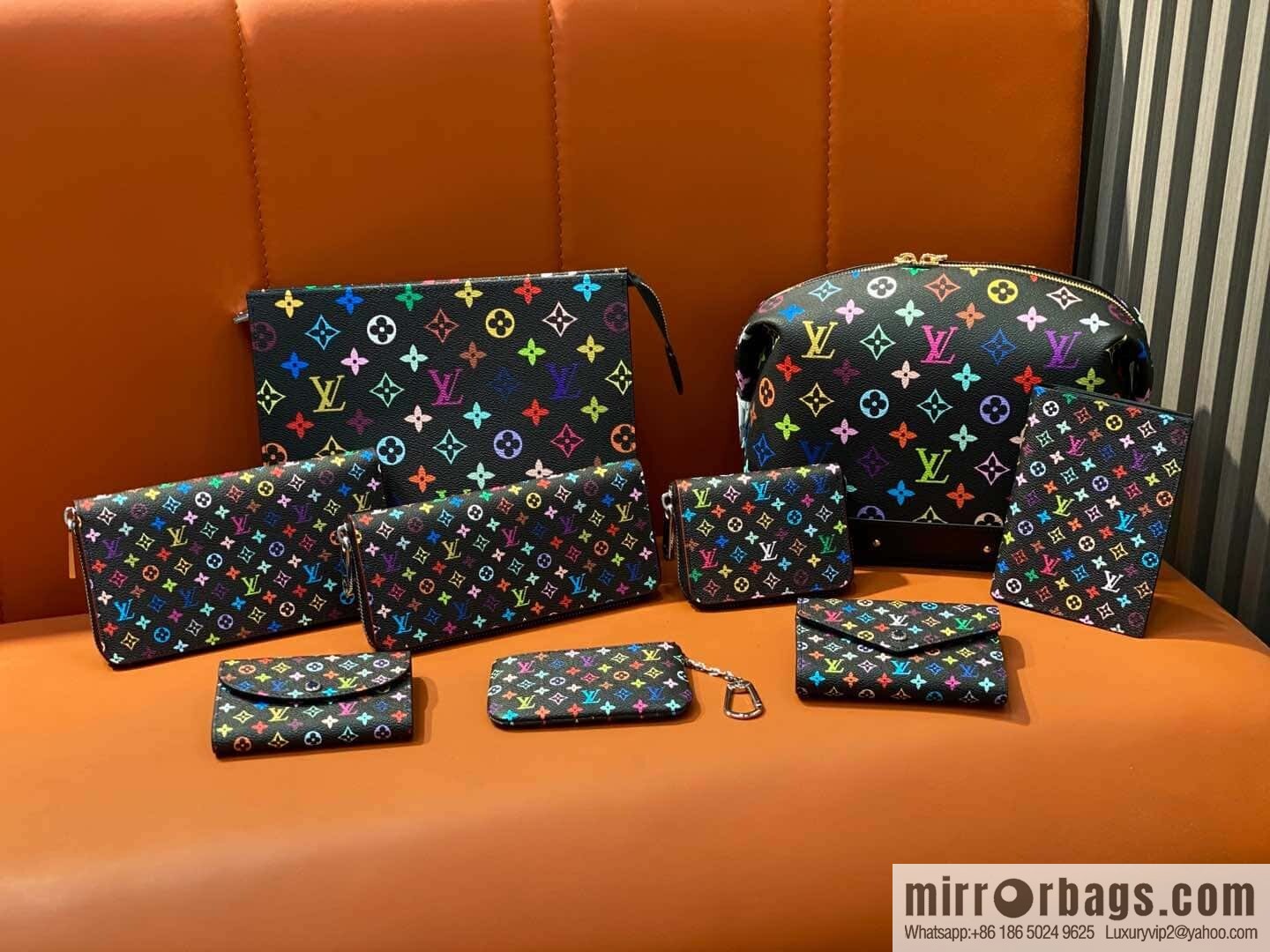 [Premium‑quality] M13992 black color, single zipper wallet series Zippy zipper wallet
