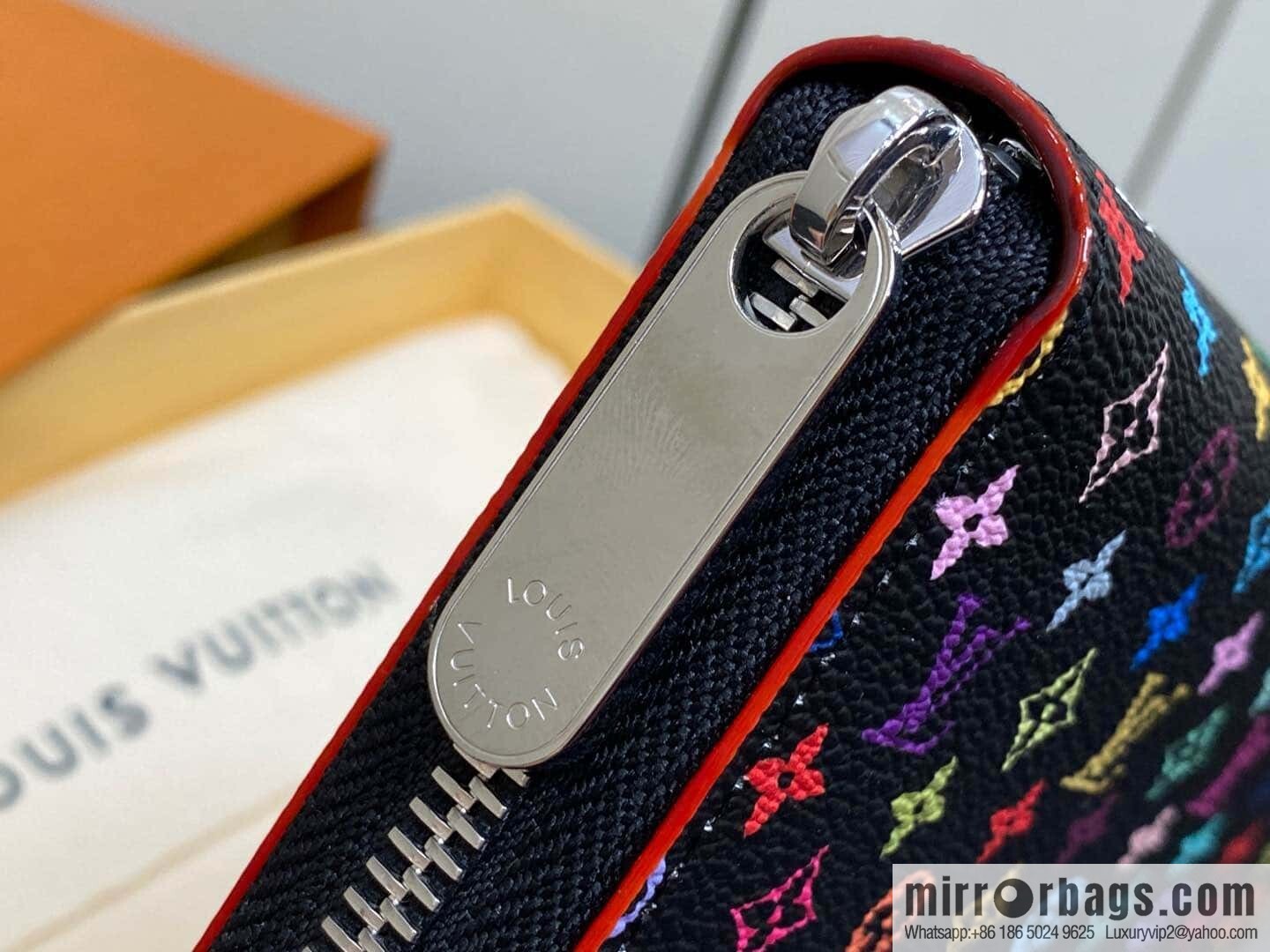 [Premium‑quality] M13992 black color, single zipper wallet series Zippy zipper wallet