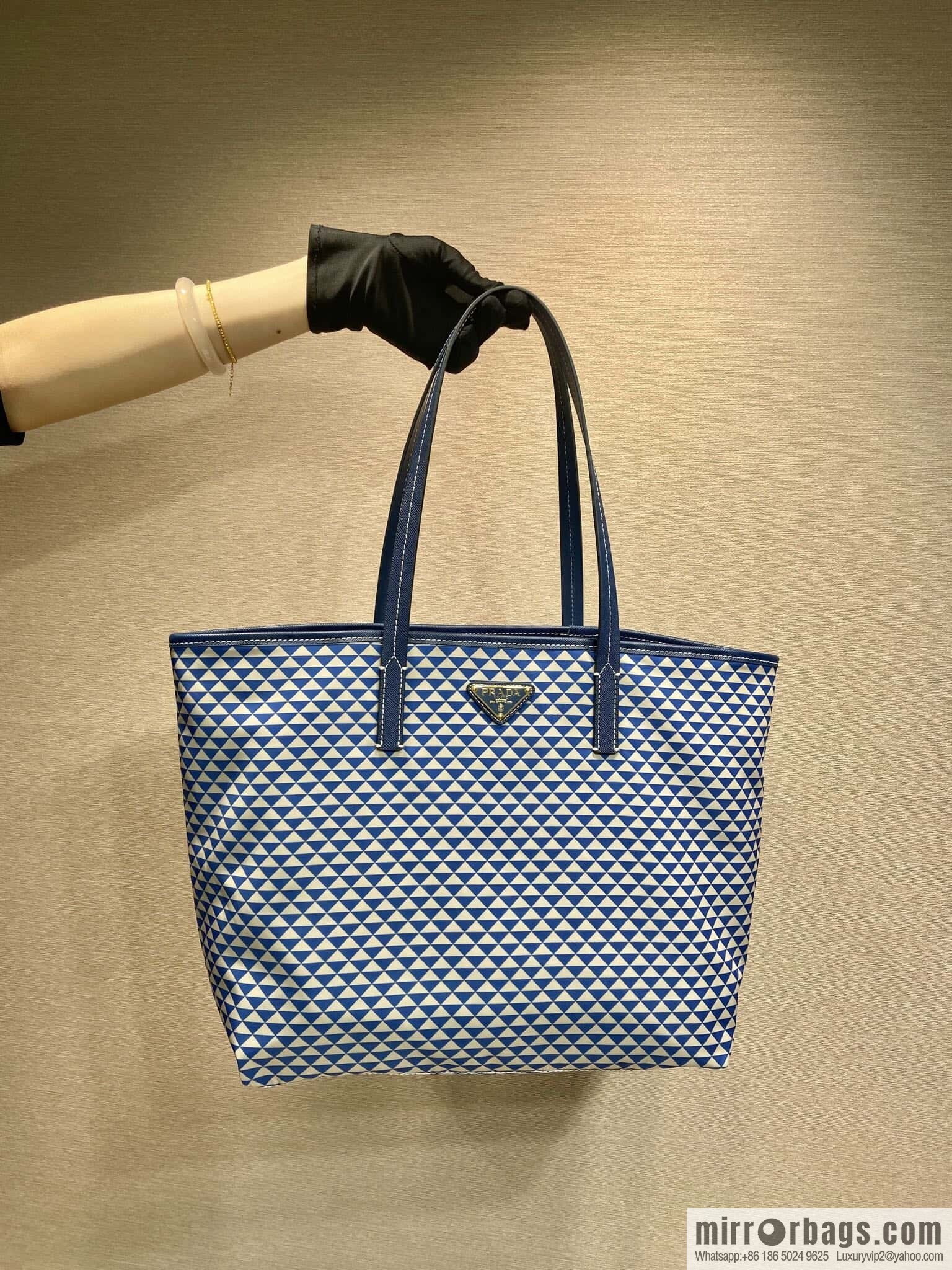 PRADA 🎉 new tote bag 🎉 1BD552 new product🎉🎉