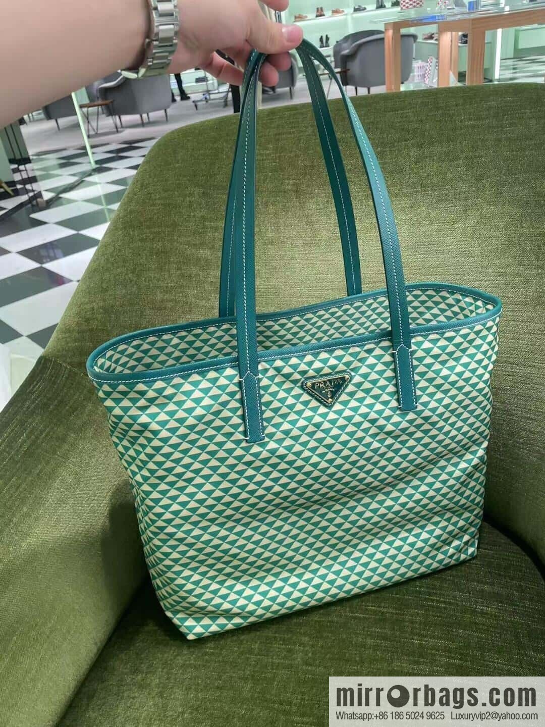 PRADA 🎉 new tote bag 🎉 1BD552 new 🎉🎉 green
