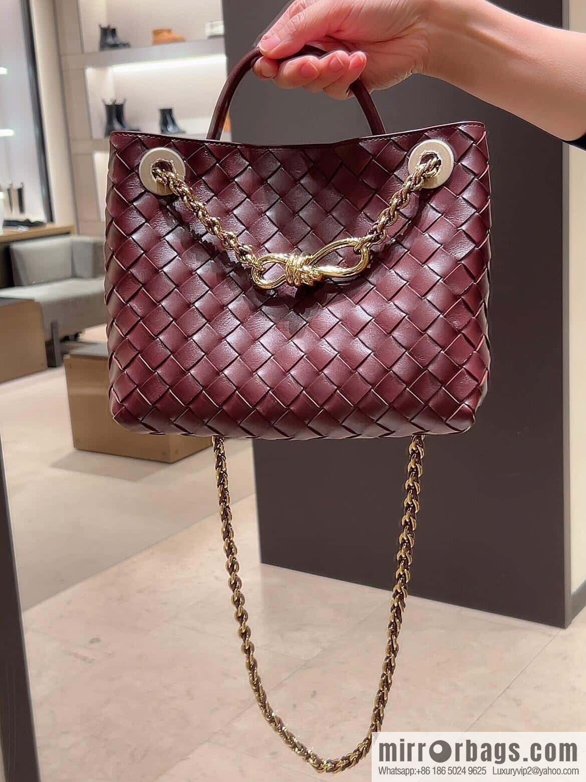 BV S Andiamo 786008 Barolo Burgundy
