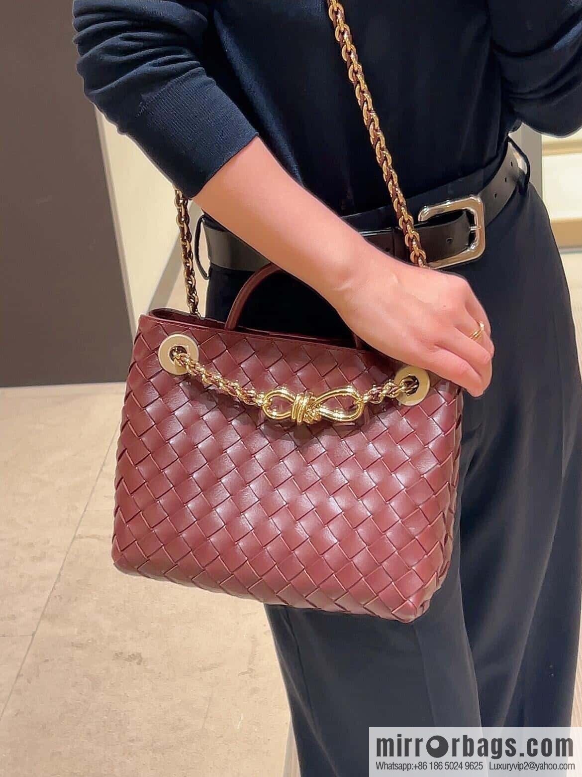 BV S Andiamo 786008 Barolo Burgundy