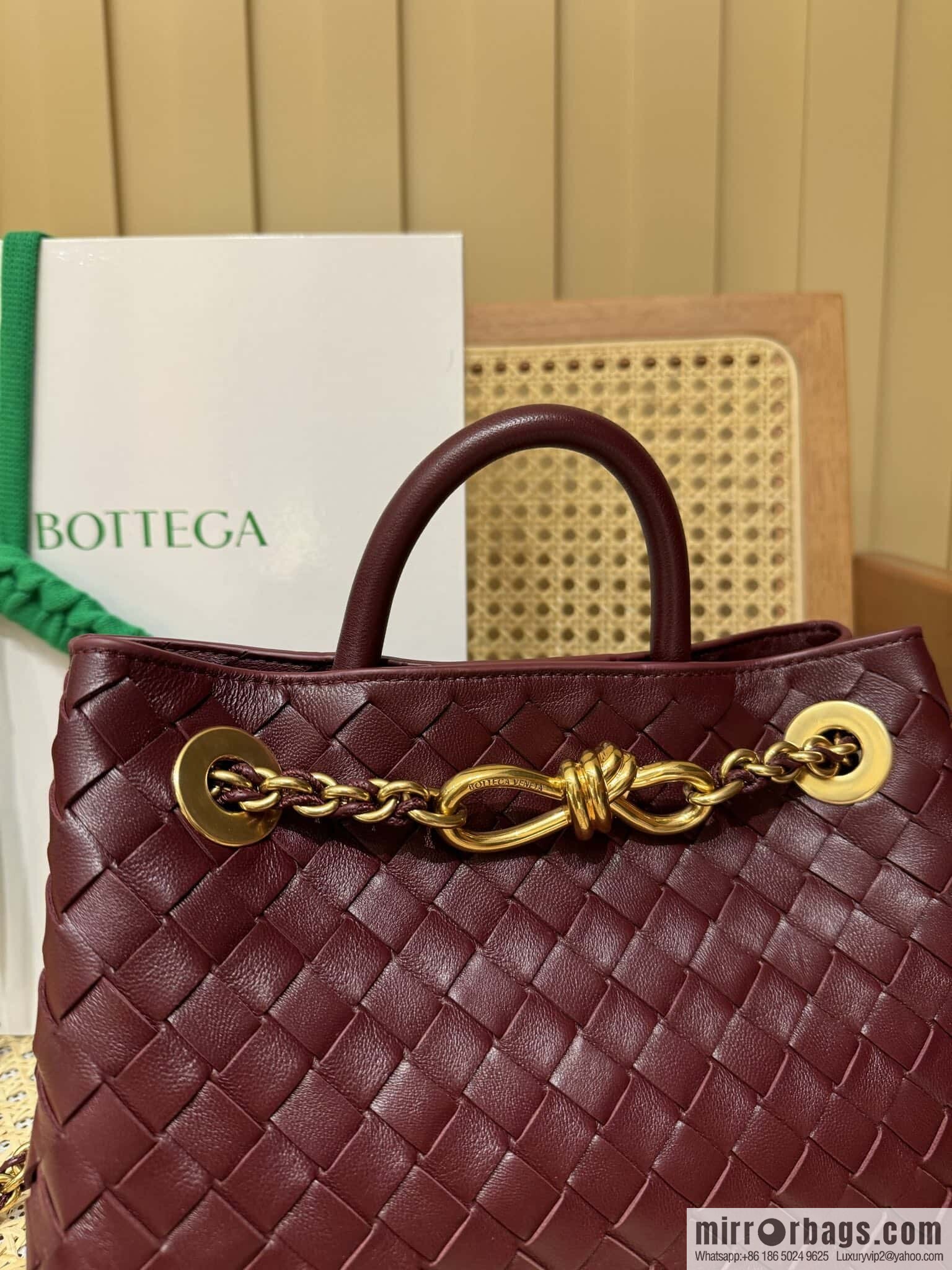 BV S Andiamo 786008 Barolo Burgundy