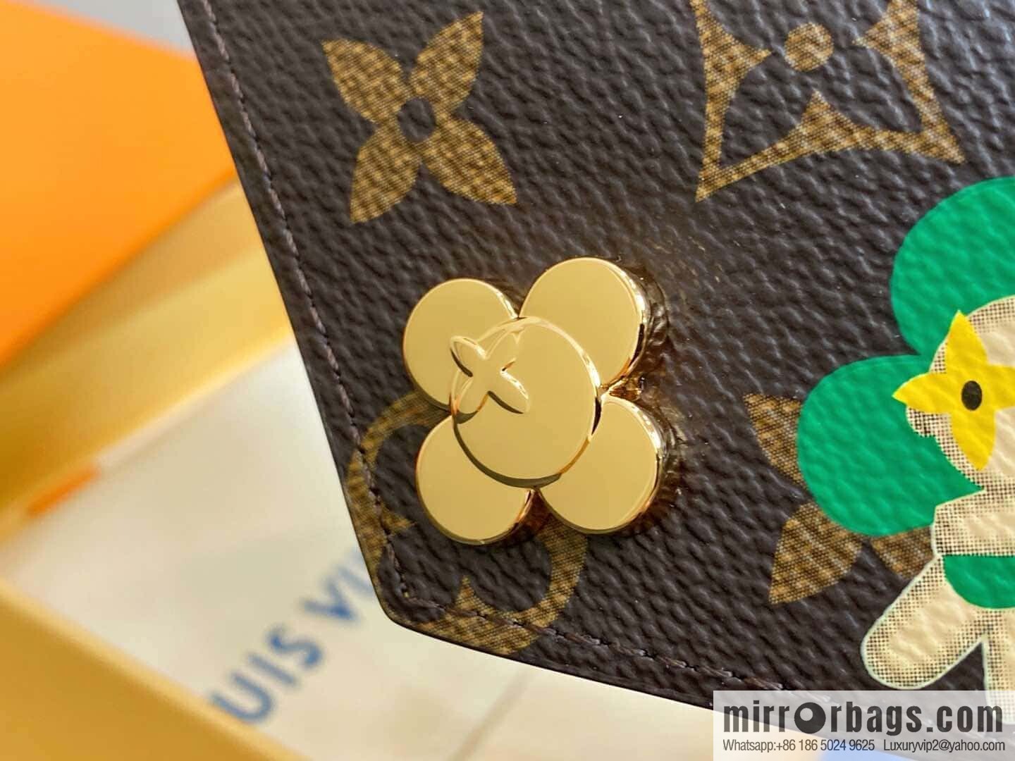 [Boutique‑grade] M12961 presbyopia yellow silk screen, Christmas series Victorine wallet M41938 12961