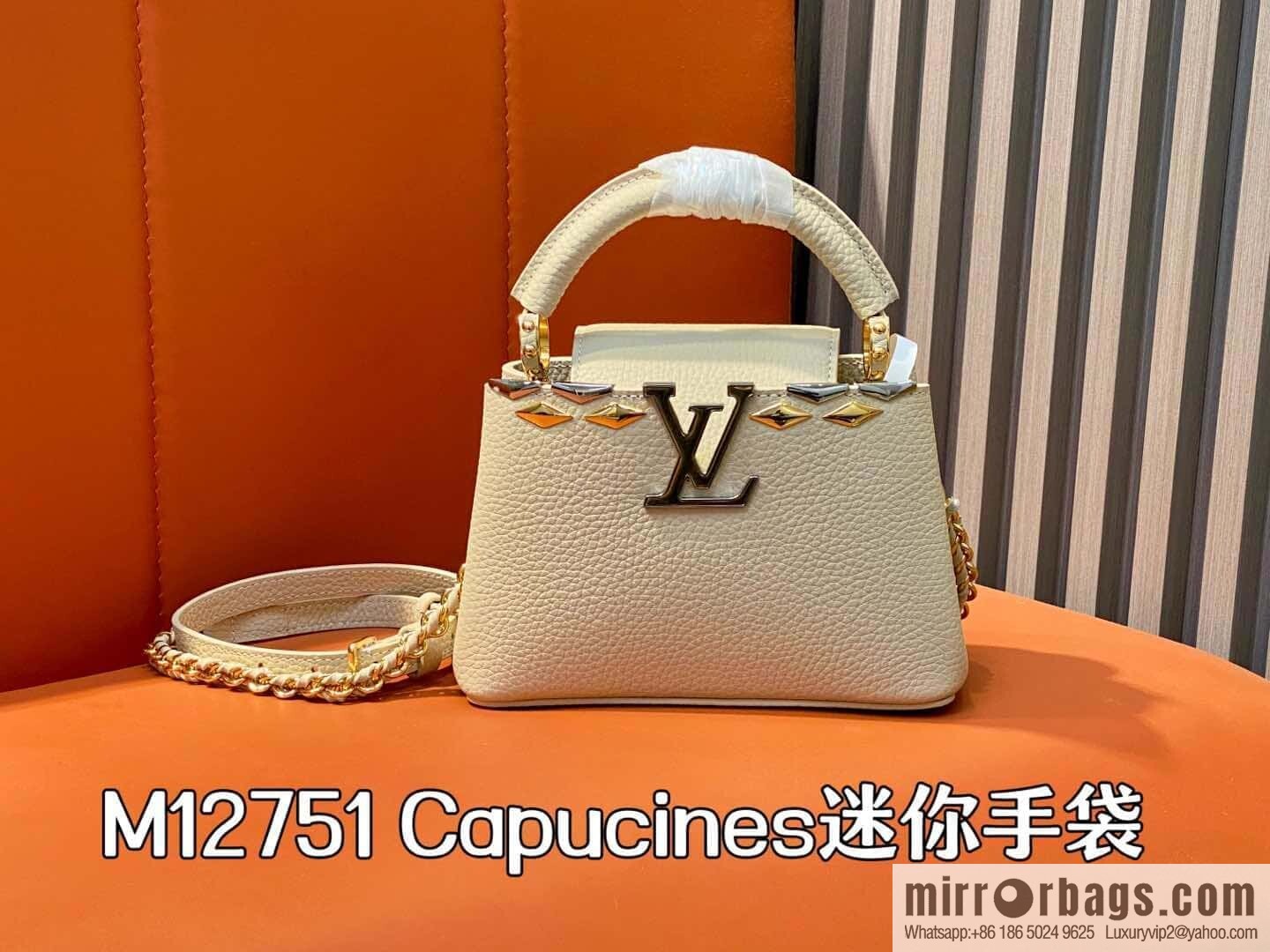 [Boutique‑grade] M12751 rice white full leather rhombus model, full leather cap that English series, this Capucines mini handbag
