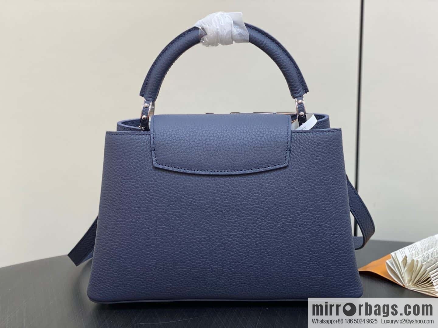 [Boutique‑grade] M12751 dark blue full leather rhombus, full leather cap Naxing series, this Capucines medium handbag