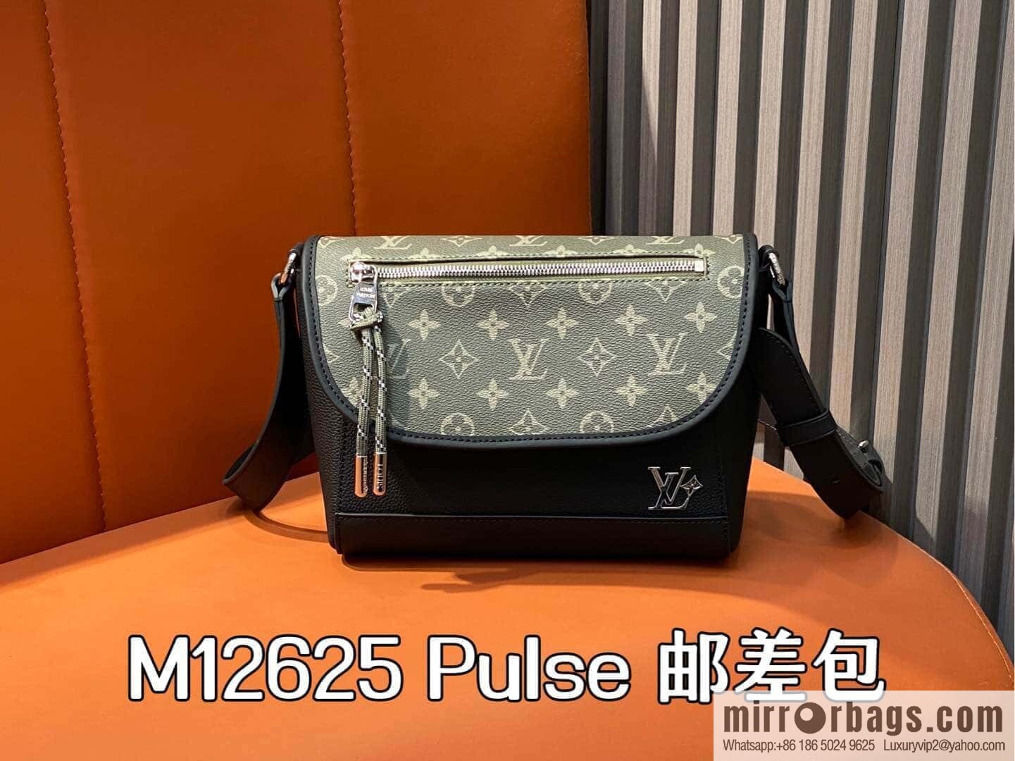 [Boutique‑grade] M12625 green flower, men's bag messenger bag series Pulse messenger bag