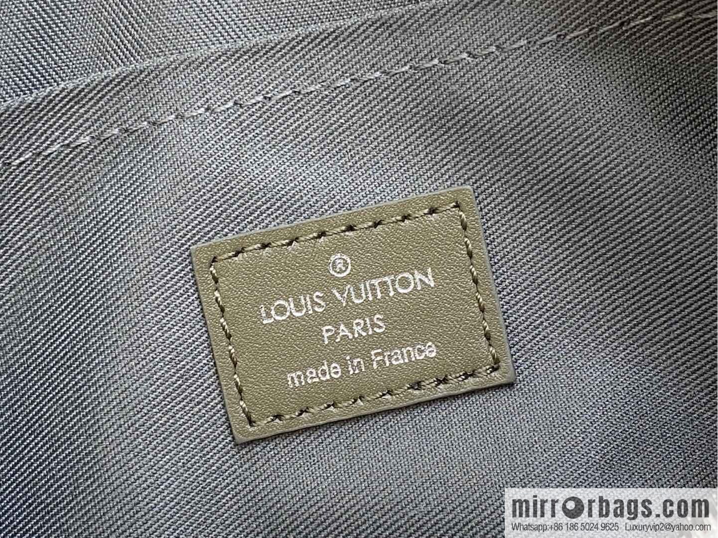 [Premium‑quality] M00105 green gradual change grid, men's bag pillow bag speedy series, this Keepall 25 handbag