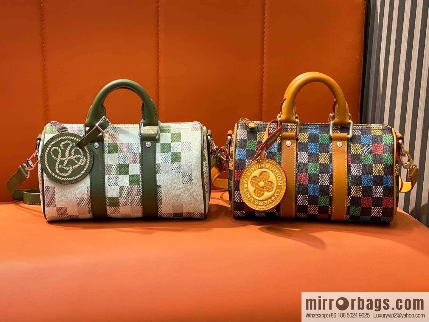 [Premium‑quality] M00148 color gradual change grid, men's bag pillow bag speedy series, this Keepall 25 handbag