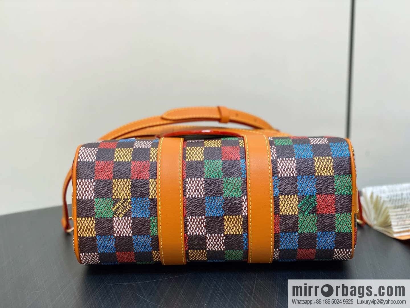 [Premium‑quality] M00148 color gradual change grid, men's bag pillow bag speedy series, this Keepall 25 handbag