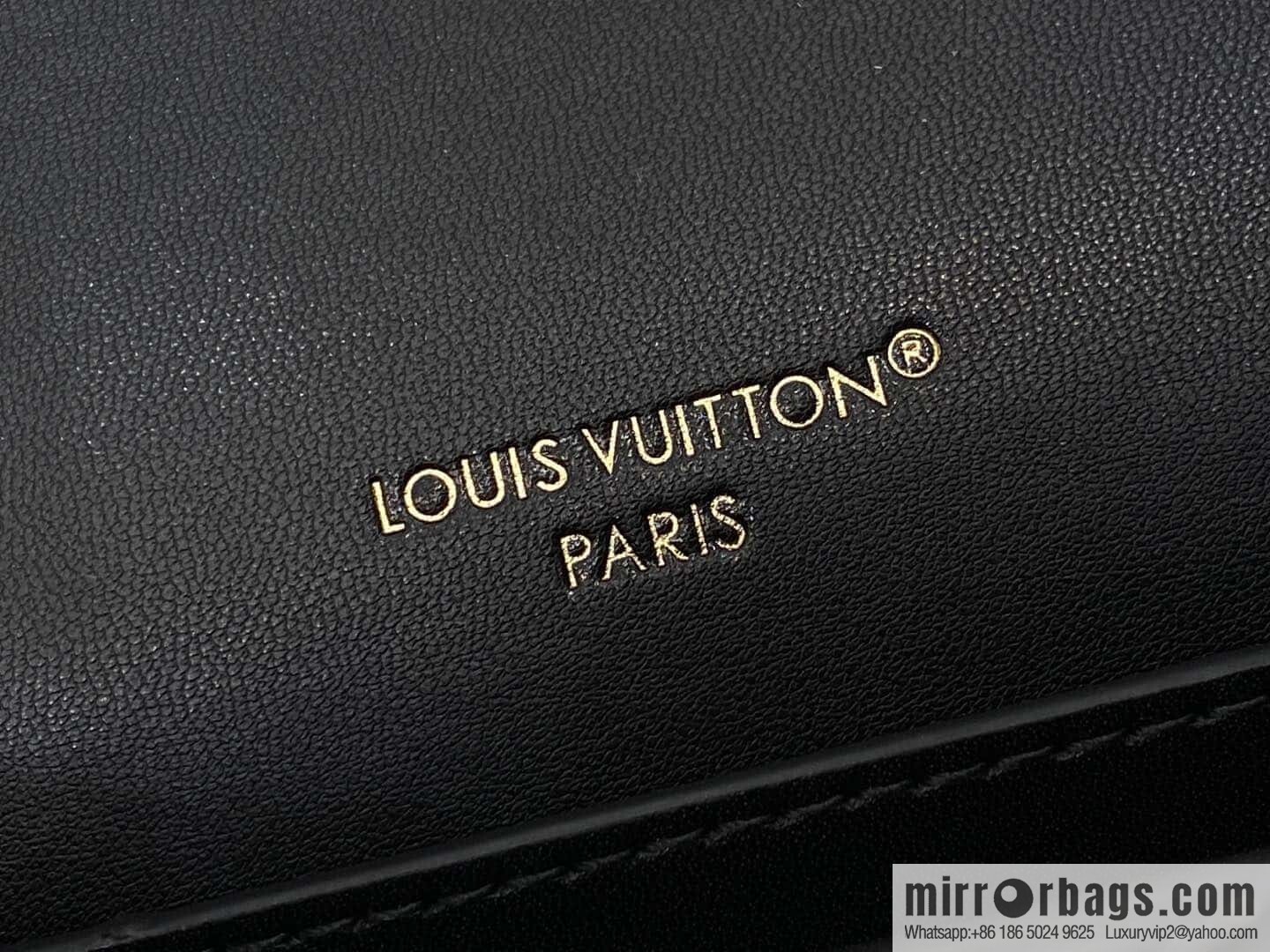 [Boutique‑grade] M13139 black, full leather rhombus chain bag WALLET ON CHAIN GO-14 handbag