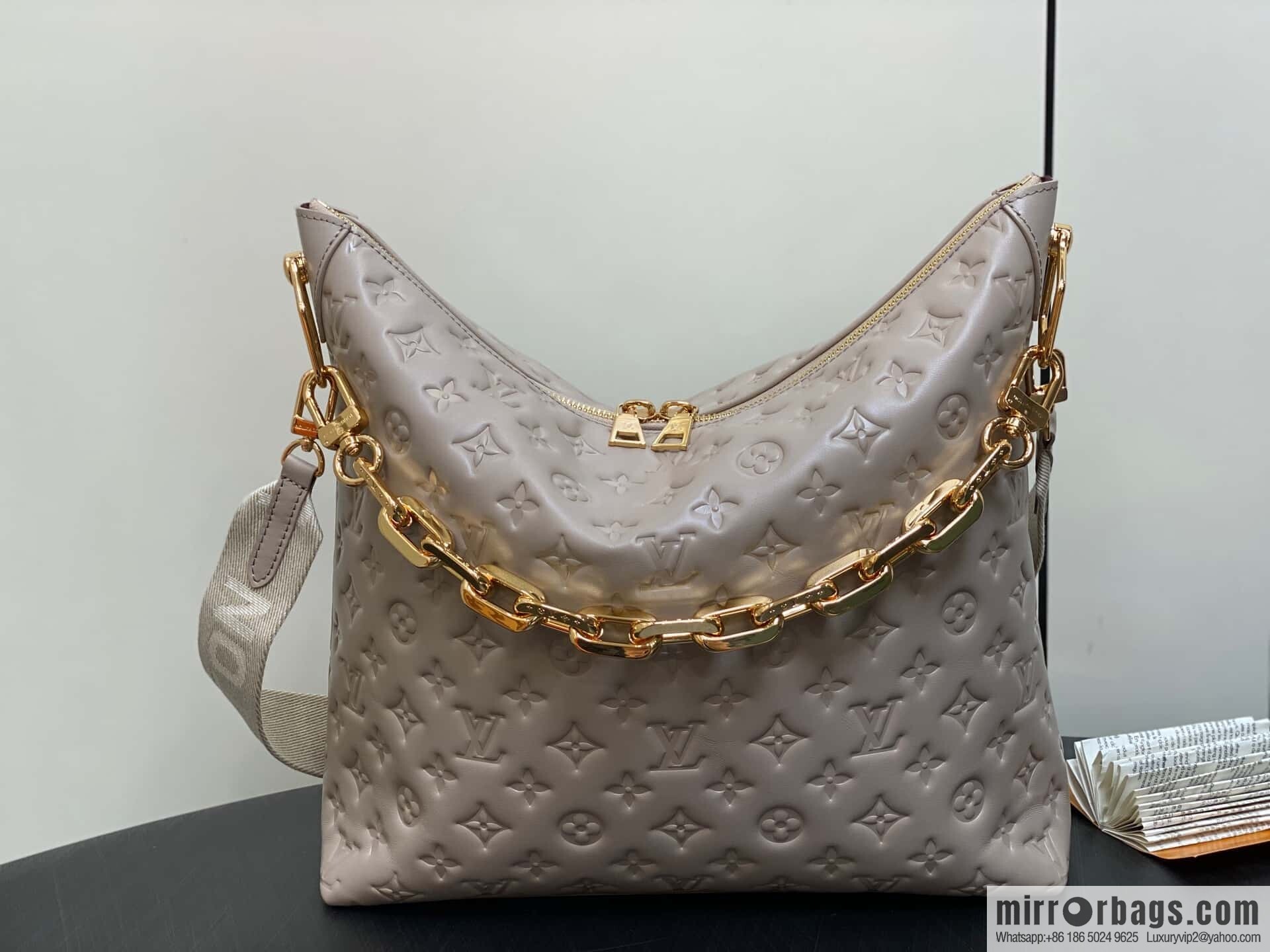 [Boutique‑grade] M12071 taupe, full leather chain bag Coussin Hobo MM handbag