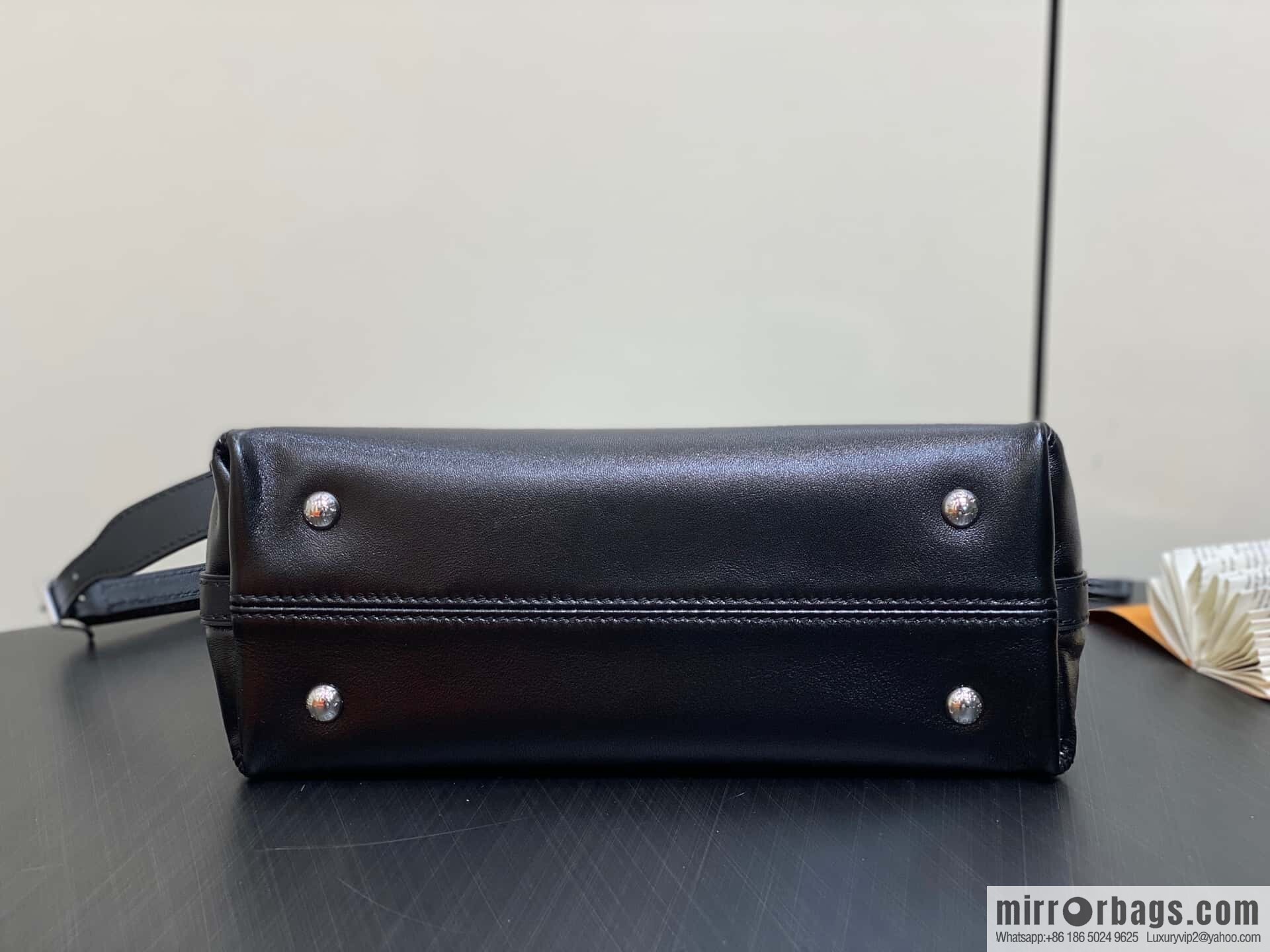 [Boutique‑grade] M12888 black full leather, shopping bag series CARRYALL BB handbag