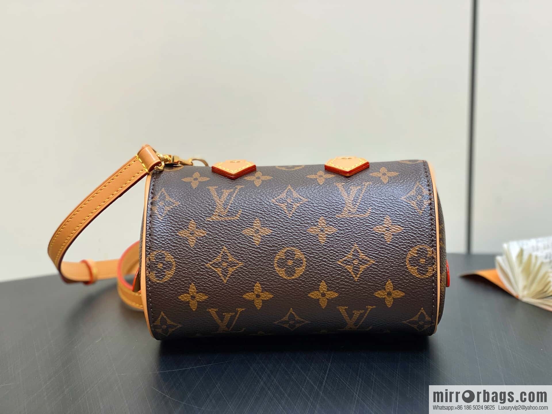 [Boutique‑grade] M13226 presbyopia, love bag, the new NANO SPEEDY DATING handbag of the season