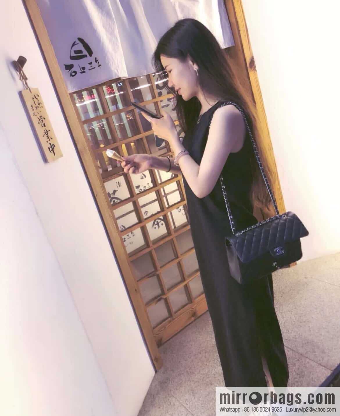 โ๐ฝ ๐๐น๐ฎ๐๐๐ถ๐ฐ ๐๐น๐ฎ๐ฝ | Original Caviar ๐ Medium, Black Silver ๐ค A01112
