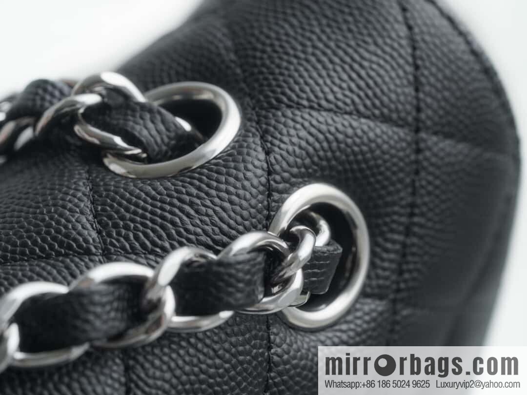 โ๐ฝ ๐๐น๐ฎ๐๐๐ถ๐ฐ ๐๐น๐ฎ๐ฝ | Original Caviar ๐ Medium, Black Silver ๐ค A01112