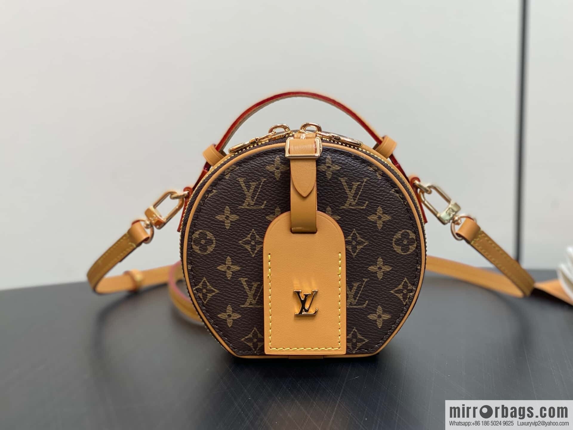 [Boutique‑grade] M83575 presbyopia M83614 yellow flower, small apple bag MINI round cake bag Mini Boite Chapeau handbag