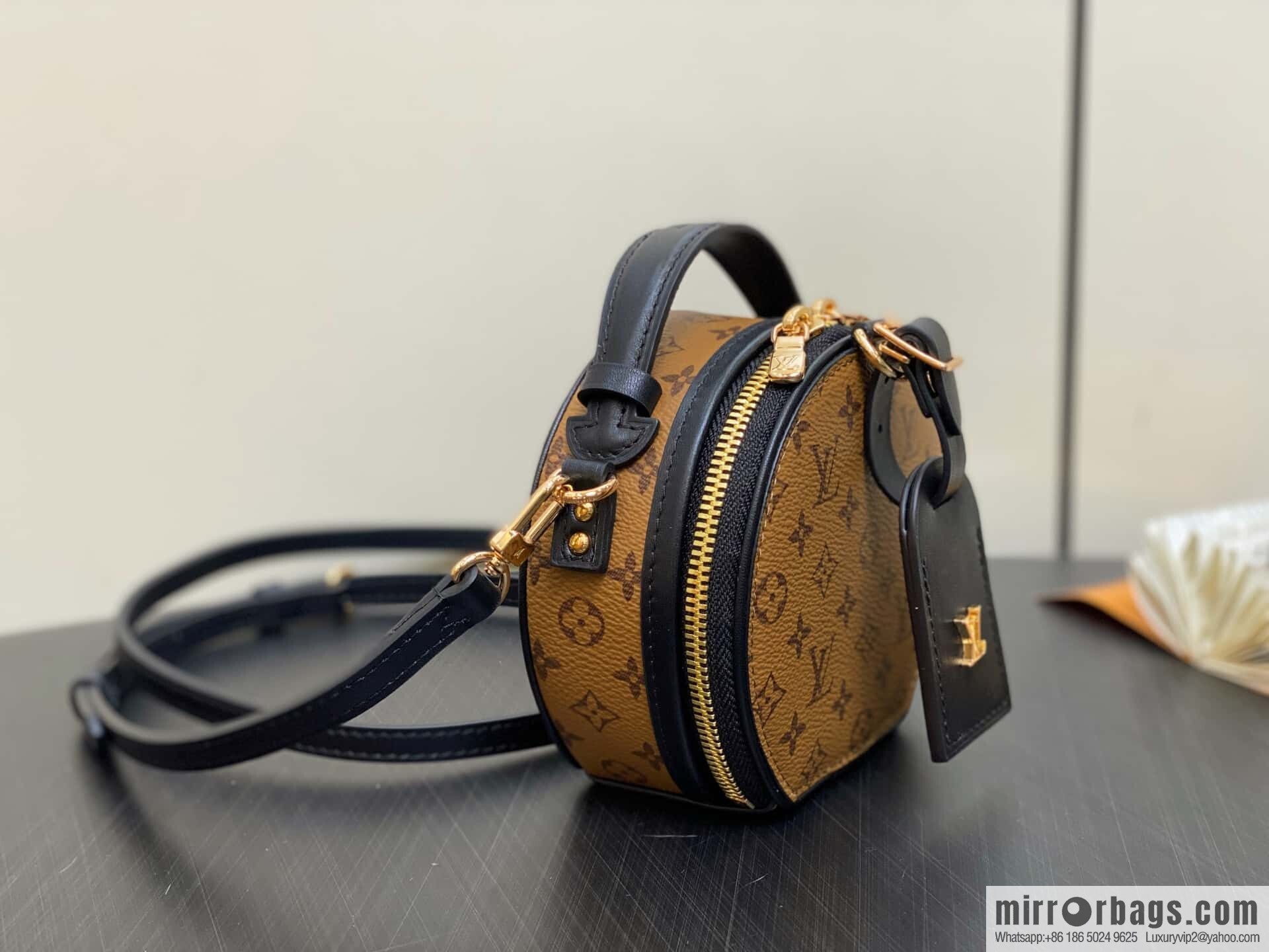 [Boutique‑grade] M83614 yellow flower M83575 old flower, small apple bag MINI round cake bag Mini Boite Chapeau handbag
