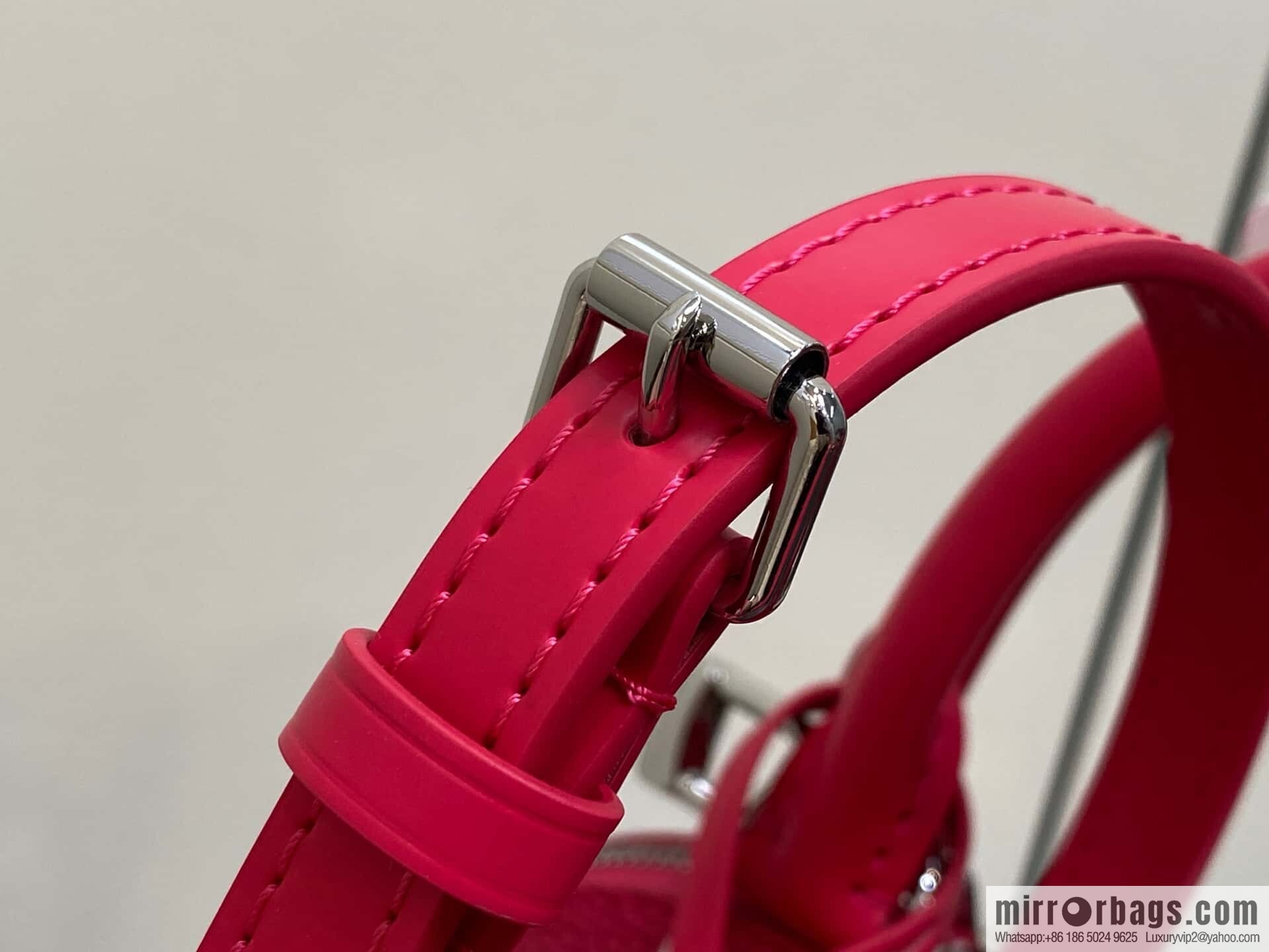 [Boutique‑grade] M11382 rose red, water ripple shell bag Sac Alma BB handbag
