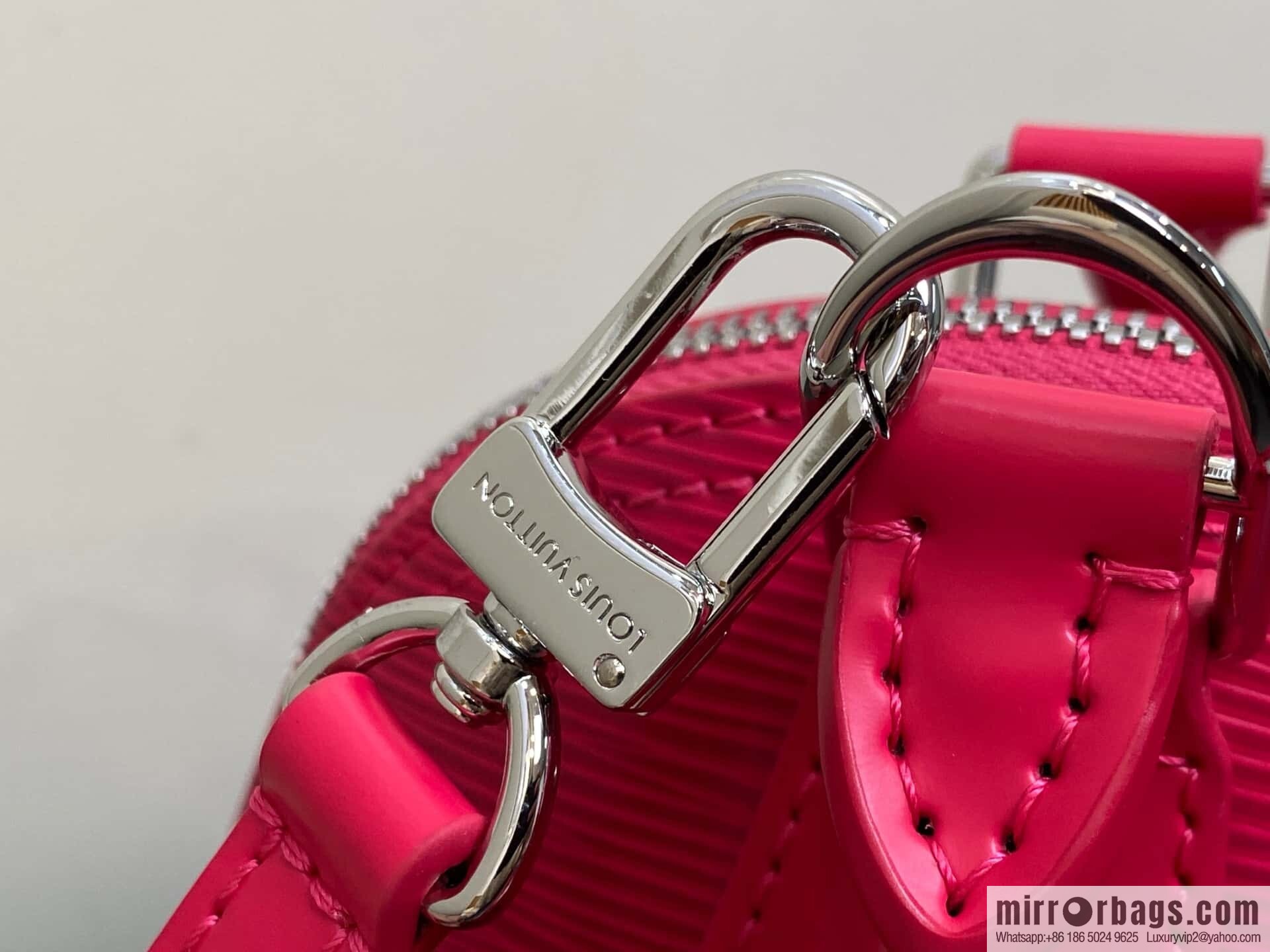 [Boutique‑grade] M11382 rose red, water ripple shell bag Sac Alma BB handbag