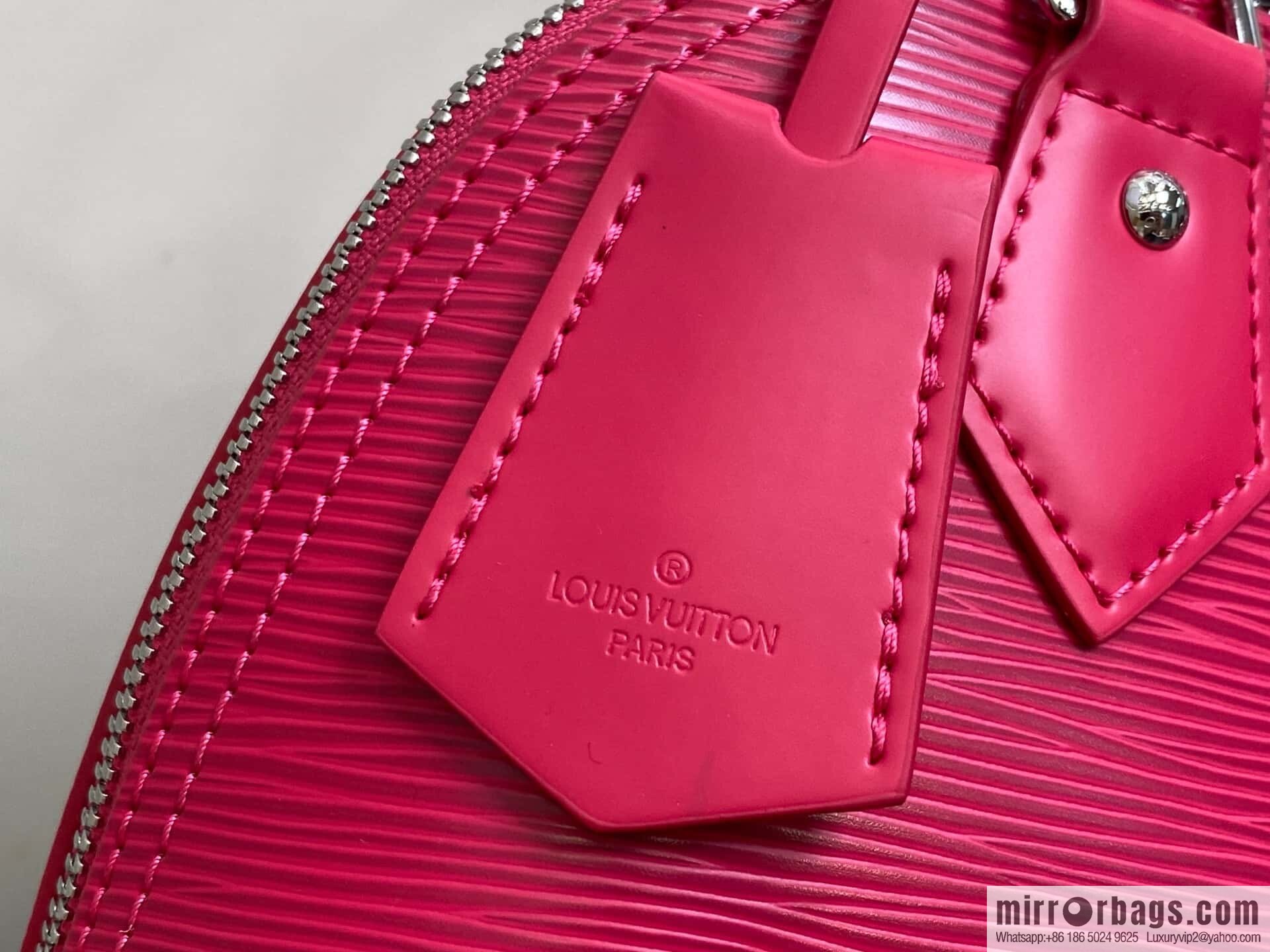 [Boutique‑grade] M11382 rose red, water ripple shell bag Sac Alma BB handbag