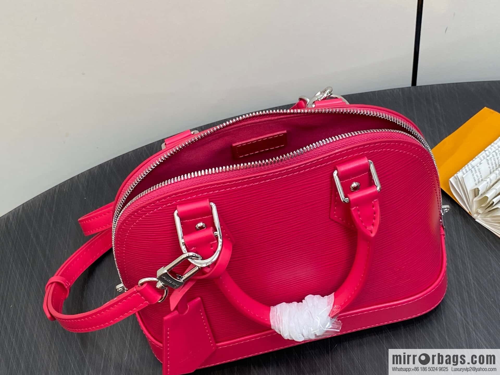 [Boutique‑grade] M11382 rose red, water ripple shell bag Sac Alma BB handbag