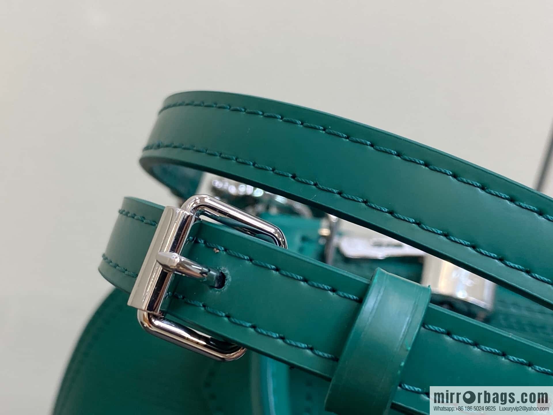 [Boutique‑grade] M12373 green, water ripple shell bag Sac Alma BB handbag